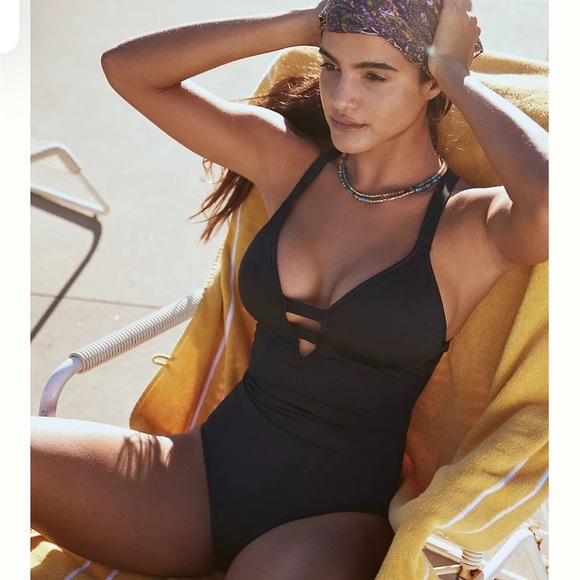 Seafolly Other - Seafolly Collective Deep V One Piece - Black is size 8